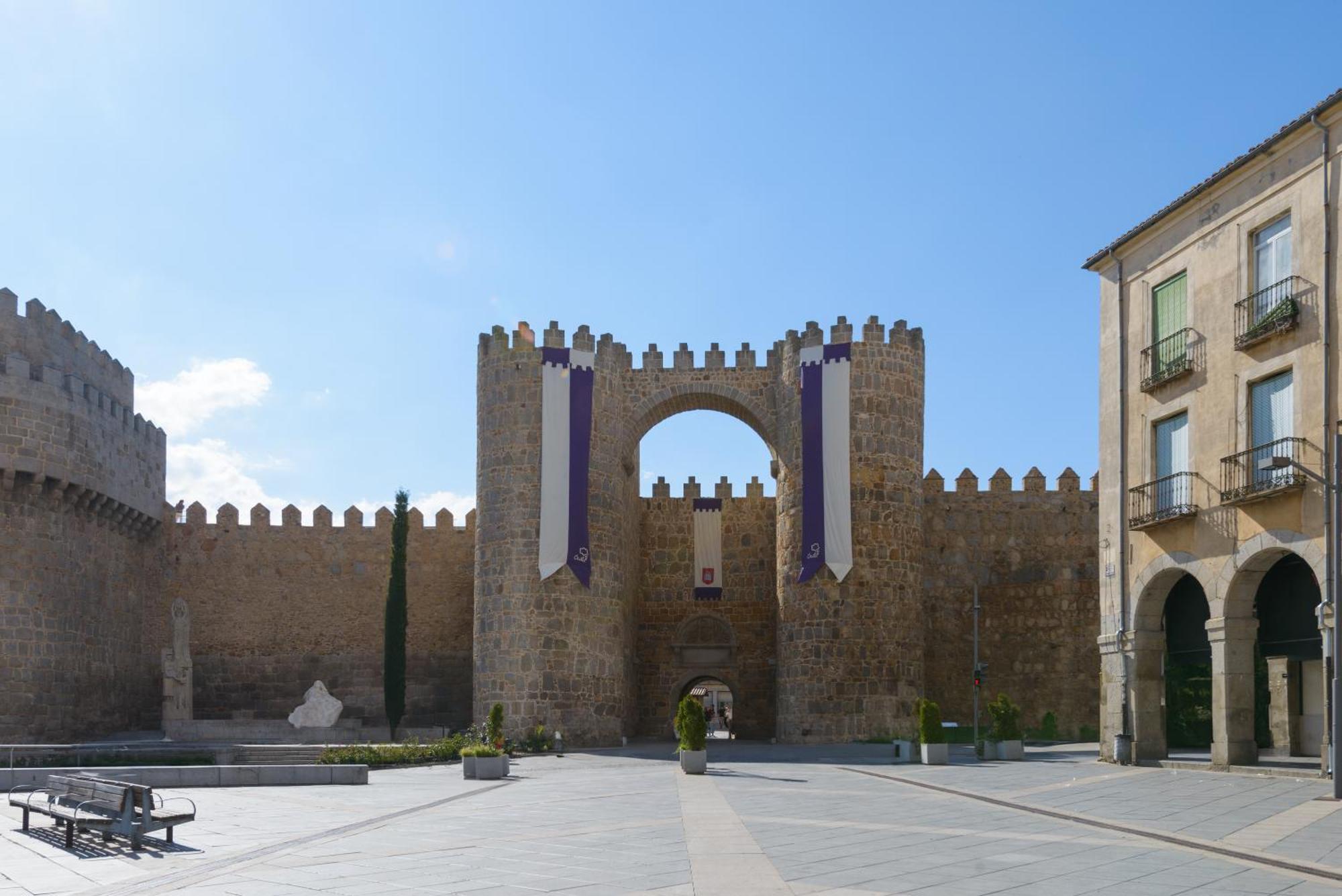 Balcony View To Avila'S Alcazar エクステリア 写真